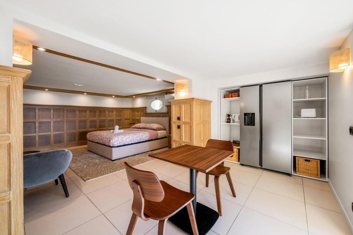 Wonderful Panoramic View With Ac Apartment