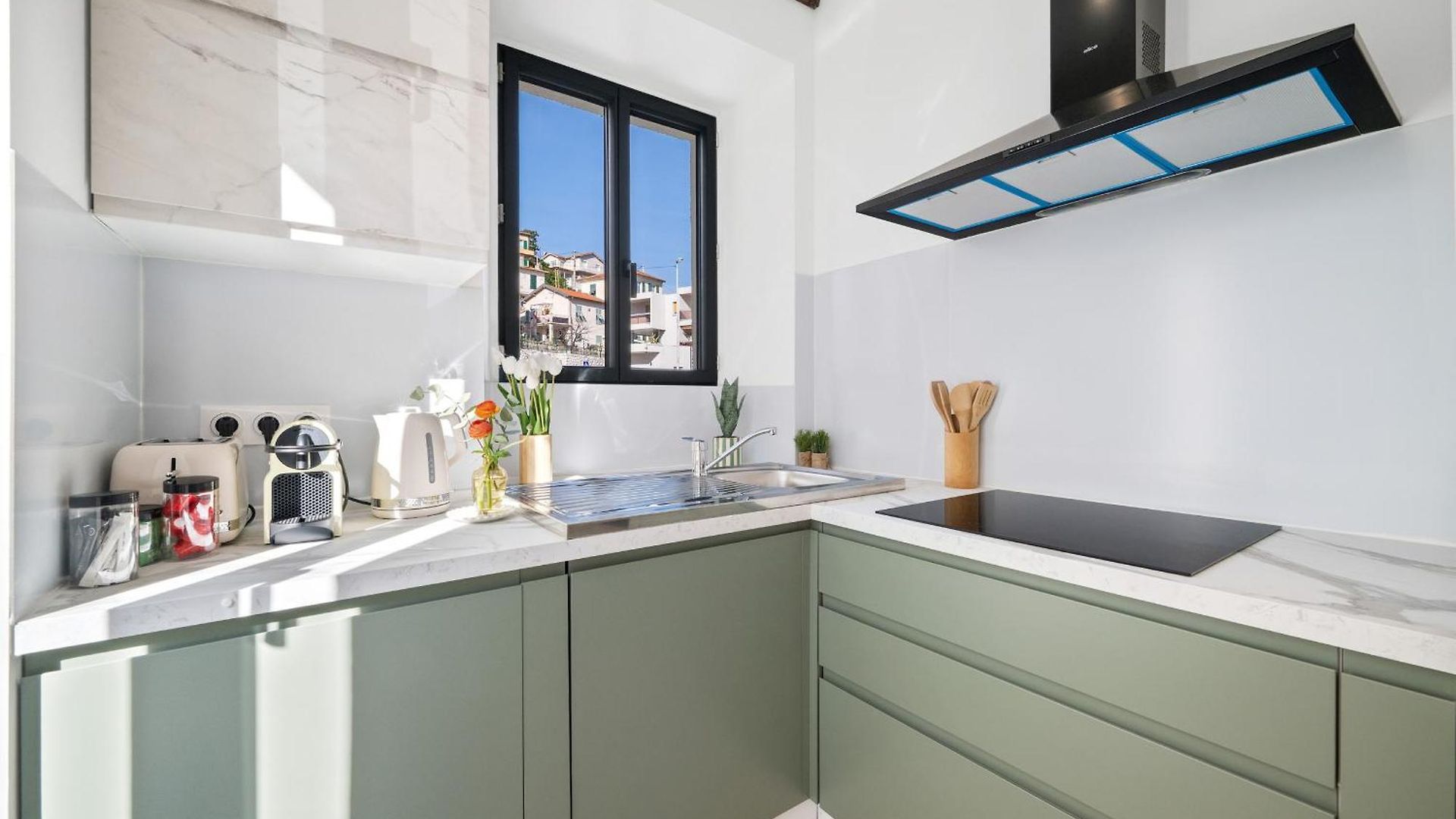 L17 Staywizus - Bosco 3bdr 2 Bath Terrace - Parking & Ac Apartment