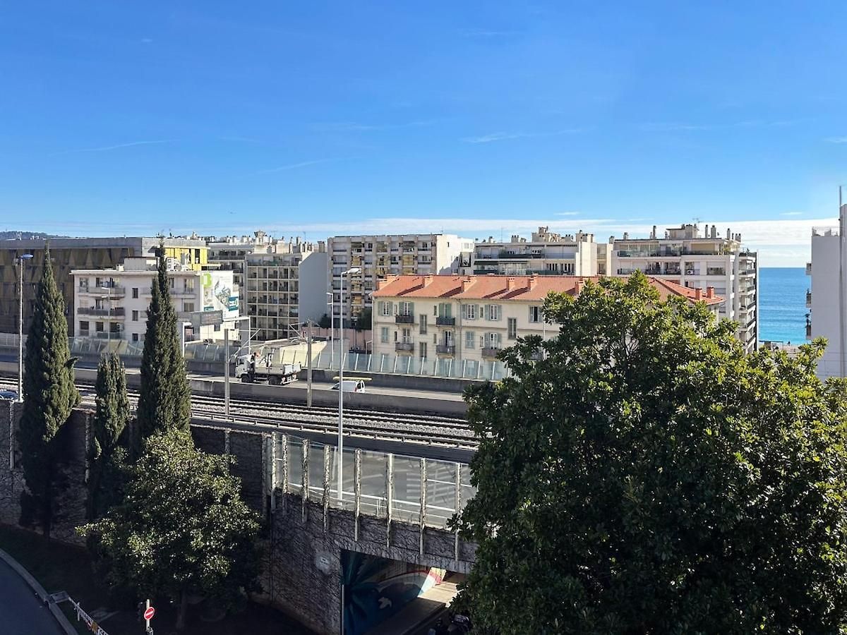 Magnifique Bas Fabron, 5 Min De La