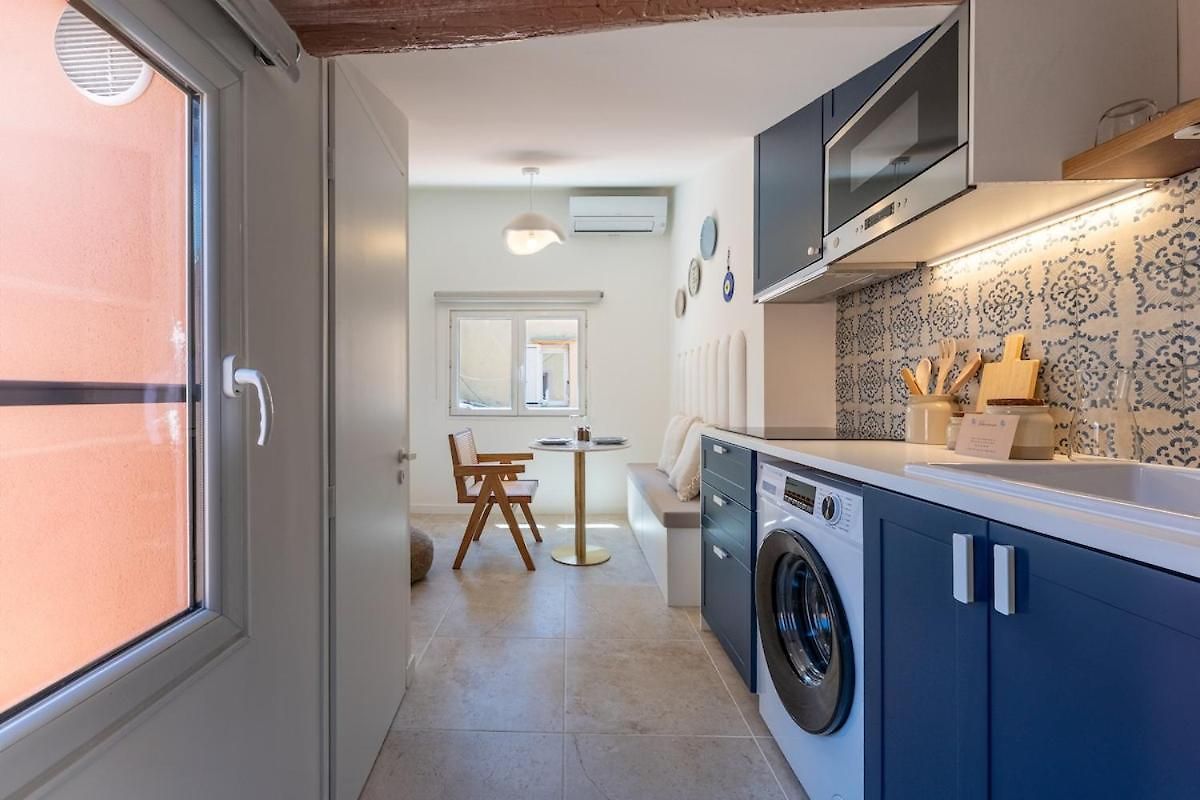 Mediterranean Getaway Old Apartment Nice