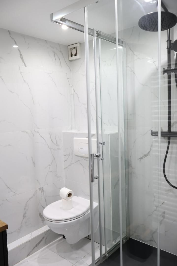 Comfy In Old Town With Mezzanine - Place Garibaldi,