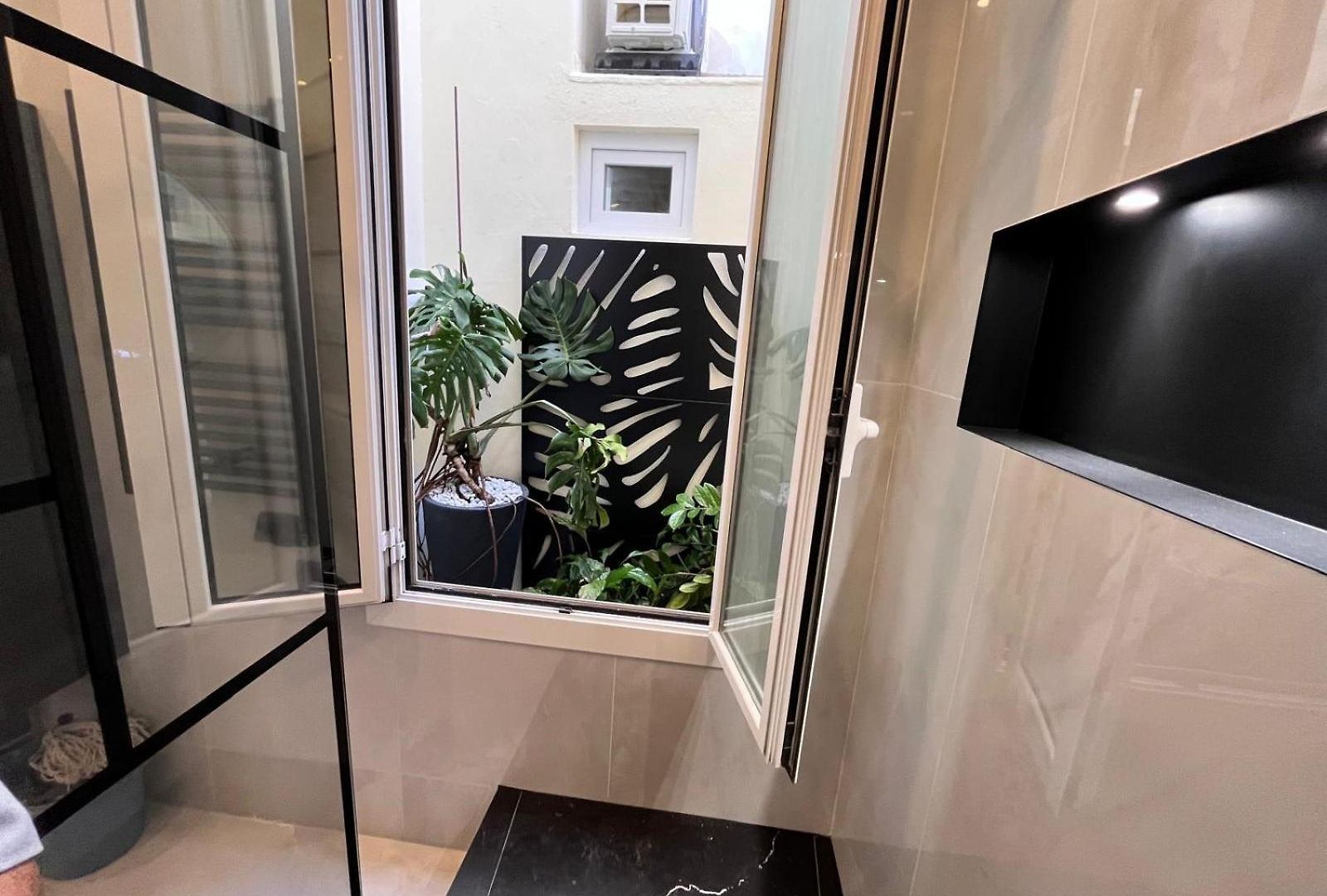 Apartment Terrasse 4 A 6 Personnes De Gamme Port, Riquier Nice
