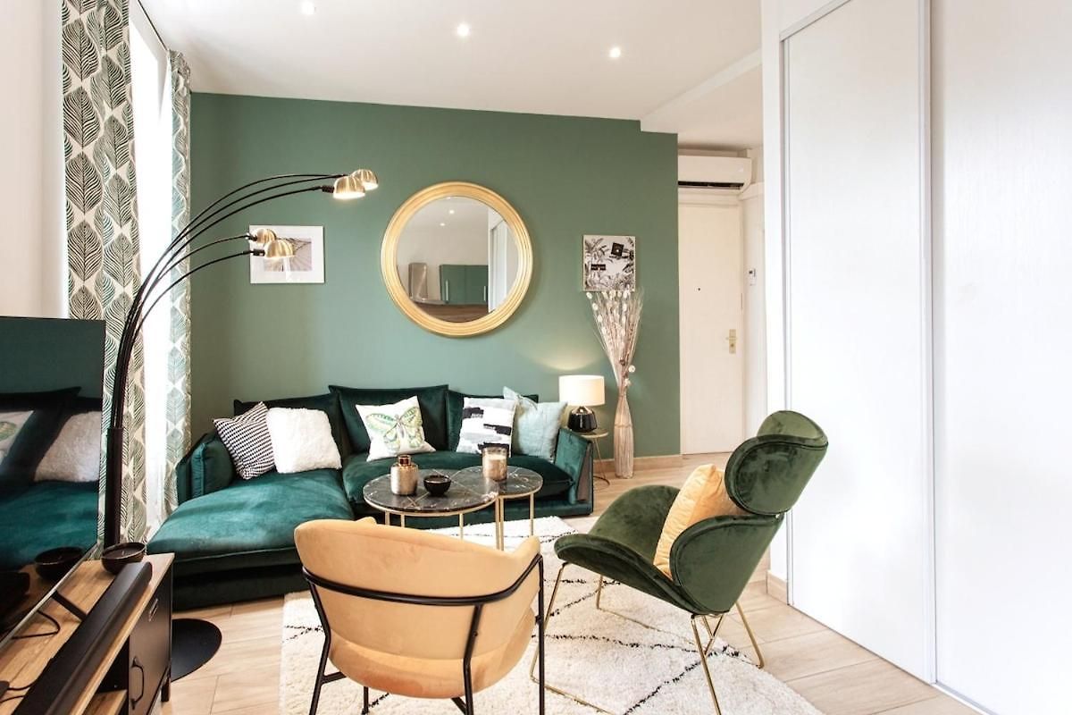 Promenade Sea View 2 Bedrooms, Ac, Wifi