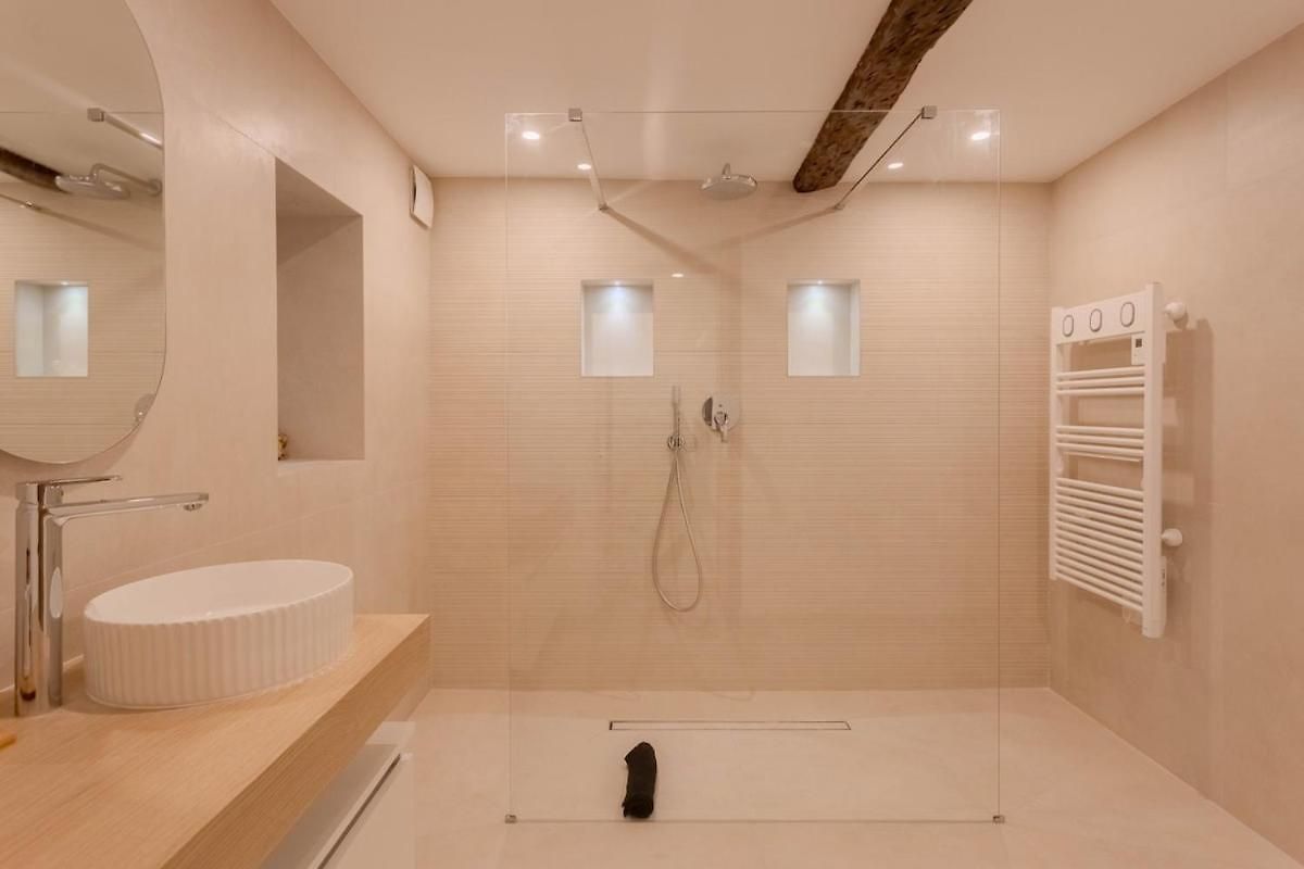 La Draperia - Patio & 2 Bedrooms - Vieux *