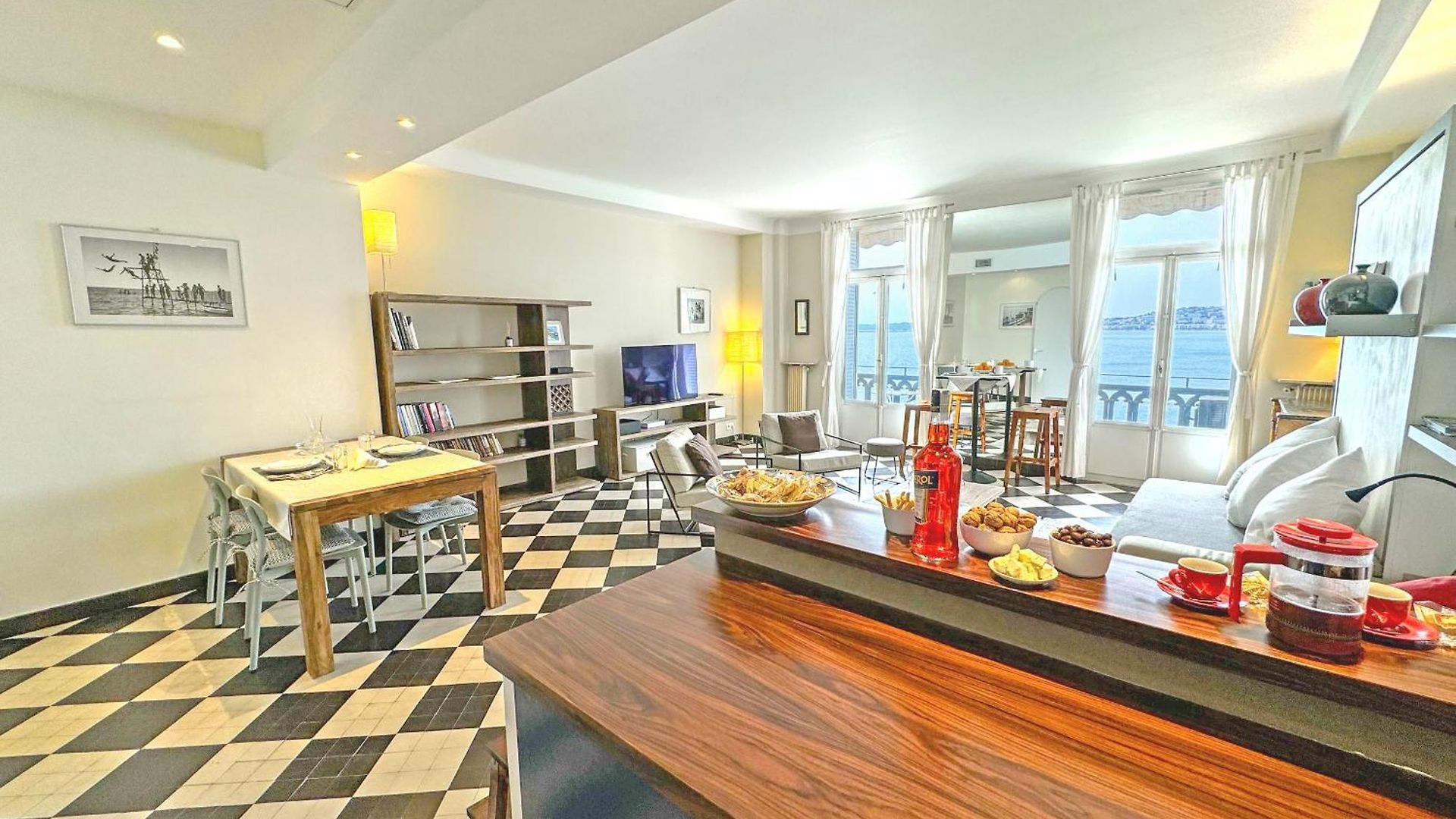 Exceptional Sea Front French Riviera * Nice