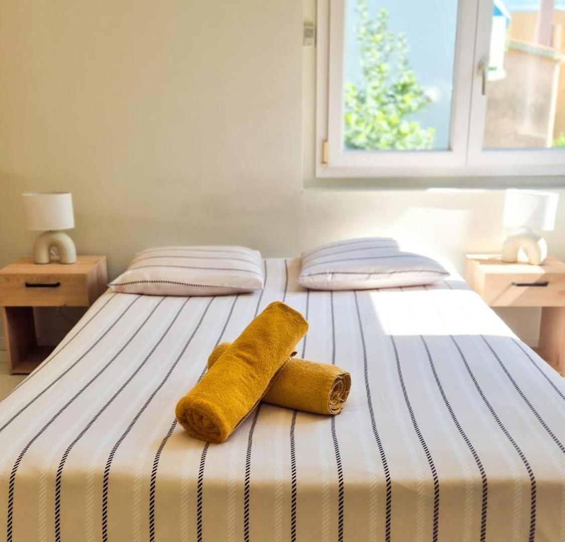 T4 Moderne Climatise - Parking Prive- Terrasse - - Apartment Nice