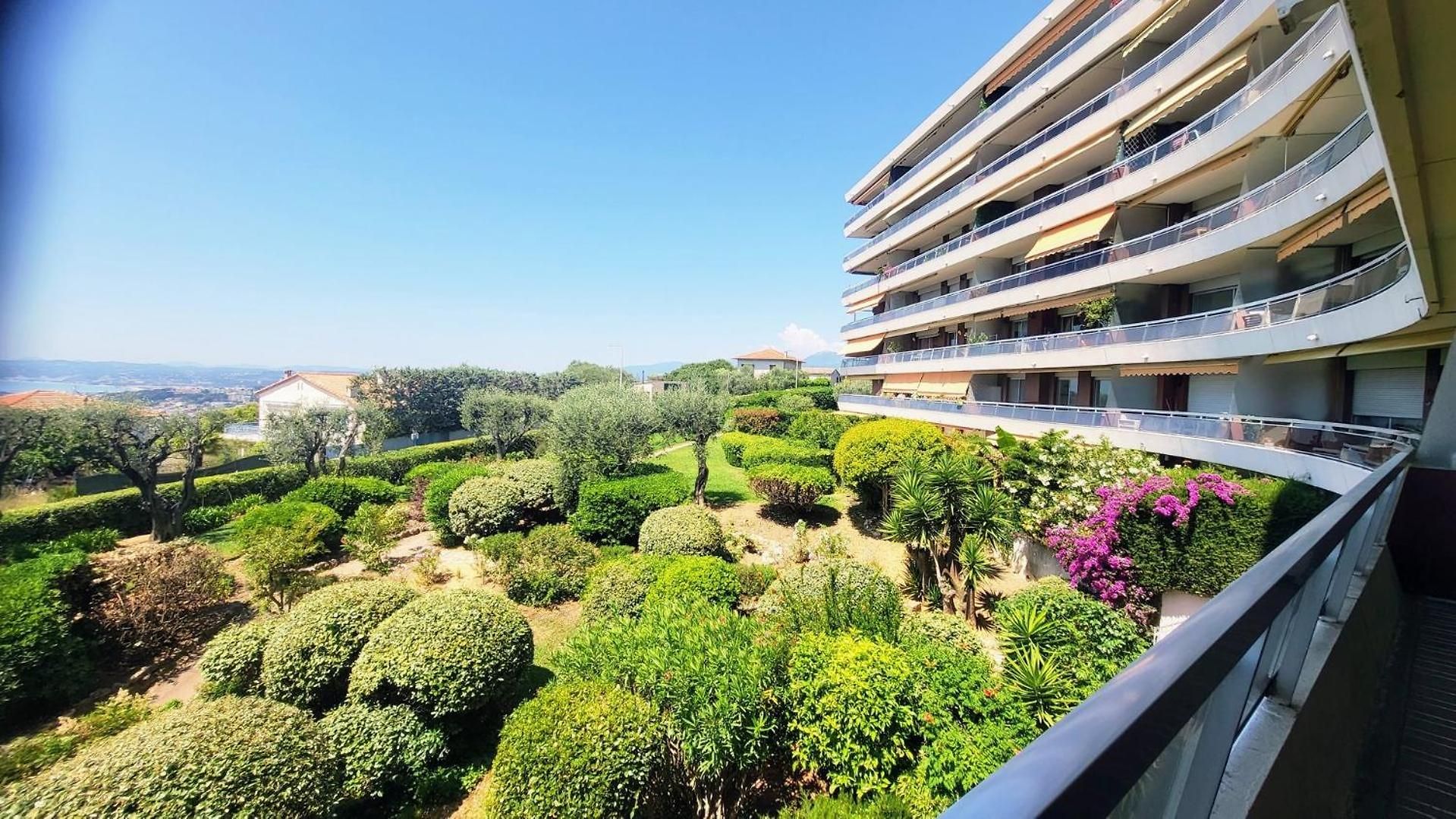 Belles Terres De * Nice