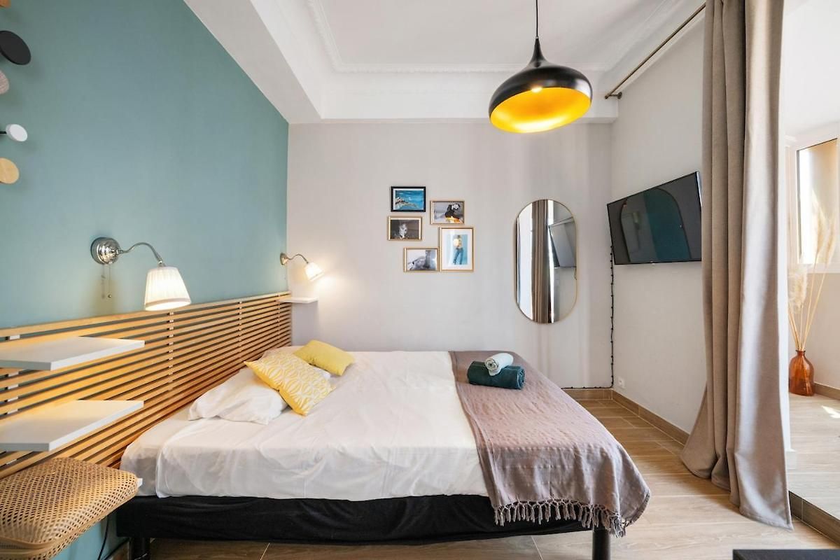 Apartment Bright & Cosy W Terrace Ac Nice