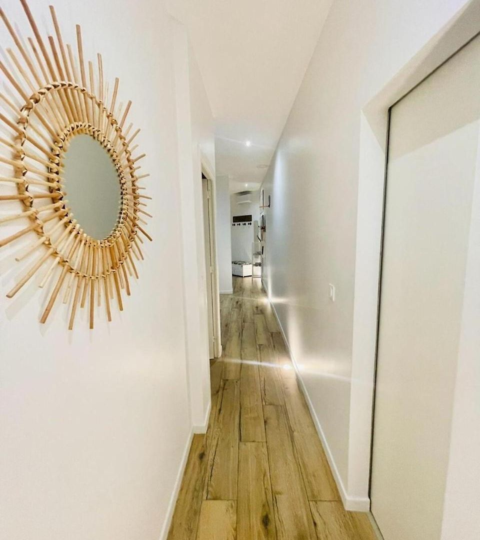 Bel Appartement Avec Toit-Terrasse, 2 Chambres, Centre Ville De Nice *
