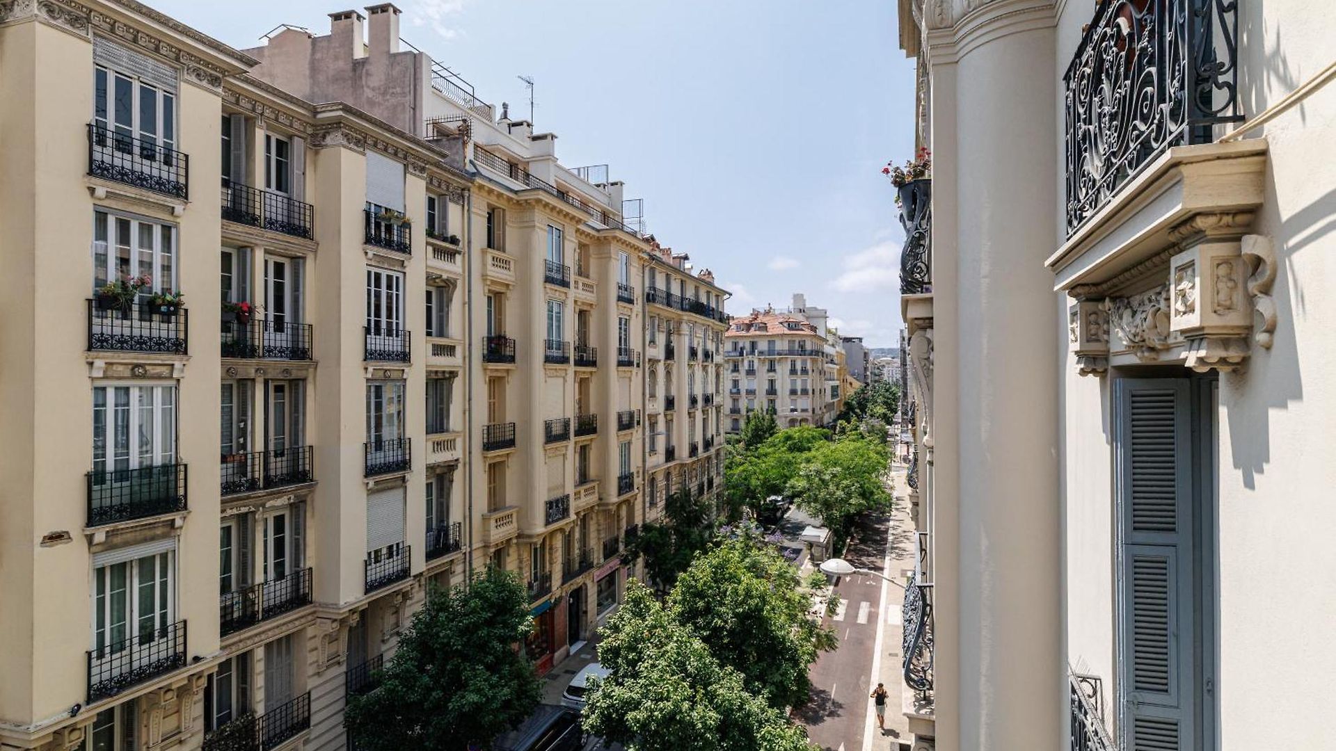 Apartment La Vie Riviera Nice