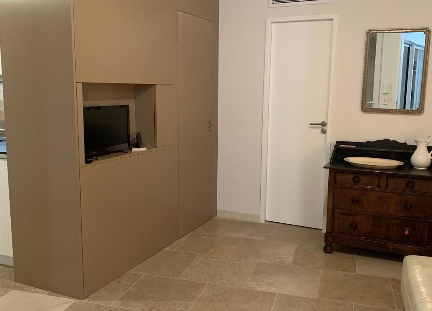 Apartment Lovely In Vieux-nice With Terrace, Garden And Ac - 10 Min To Beaches And Promenade Des Nice