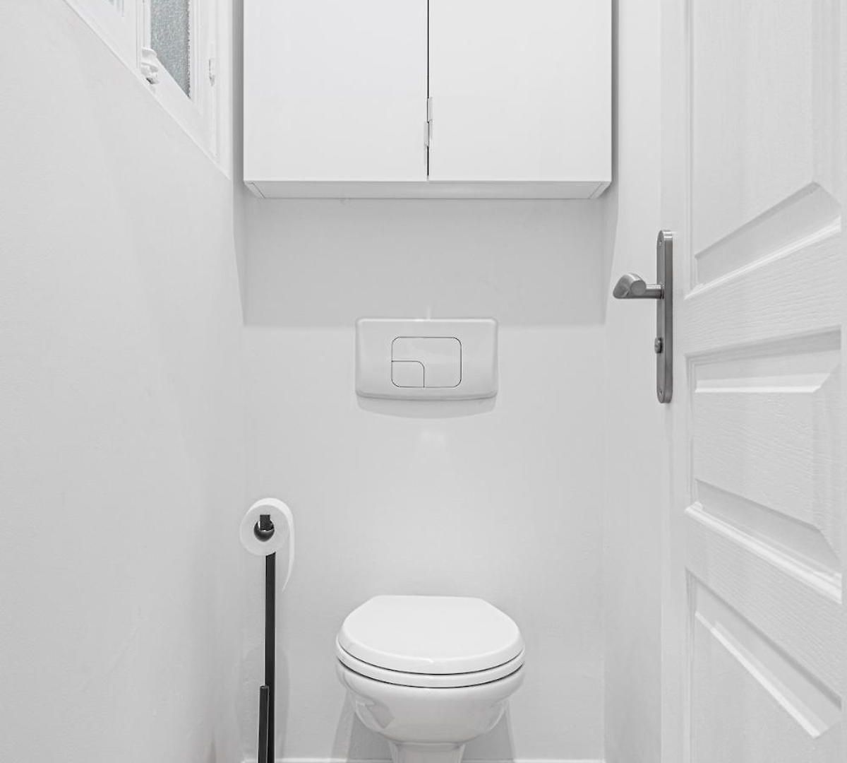 Apartment Relaxation & Comfort Design With Ambient Led