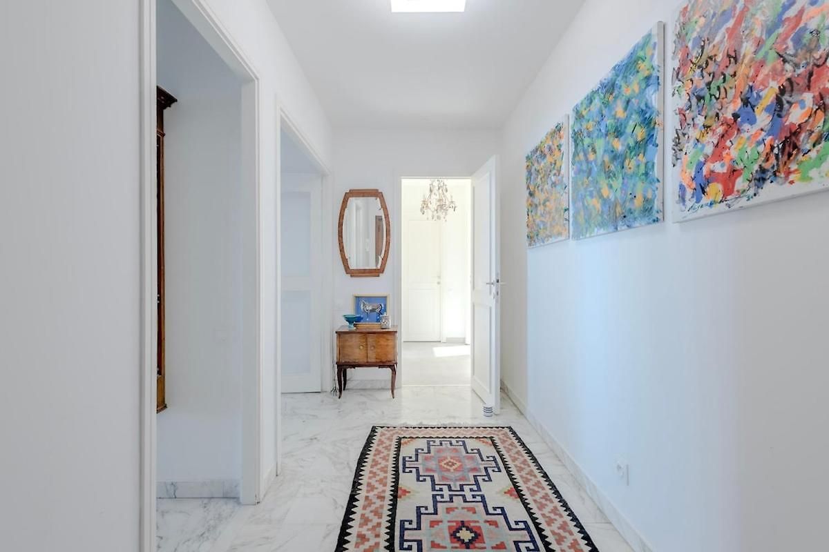 Apartment Stunning Sea View 2 Bedroom In