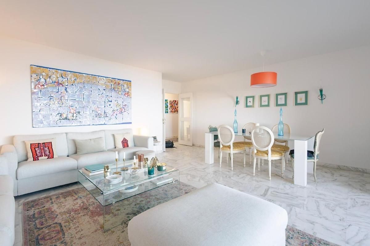 Stunning Sea View 2 Bedroom In Nice