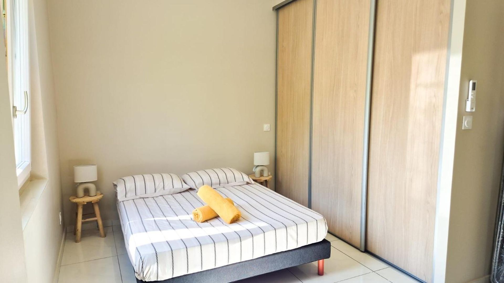 T4 Moderne Climatise - Parking Prive- Terrasse - - Apartment Nice