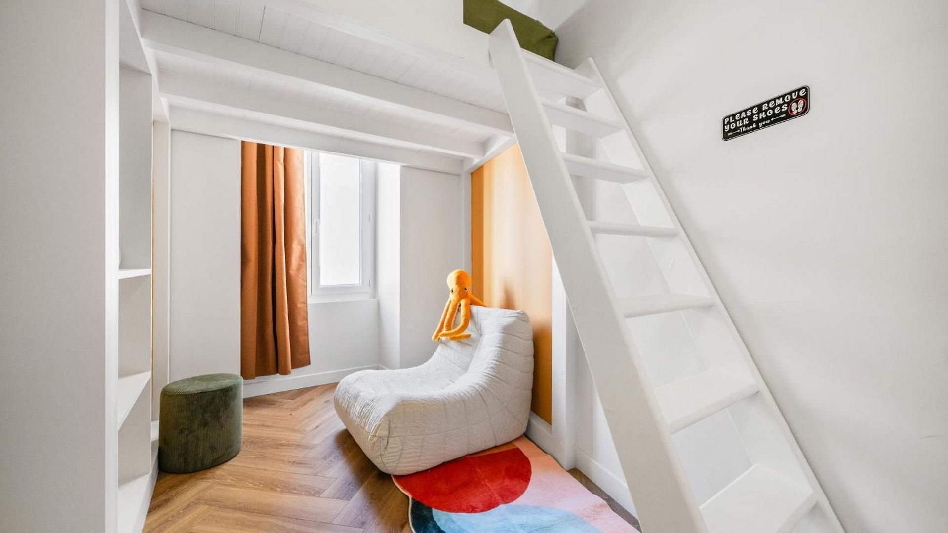 Apartment Luxueux, Equipe En Plein Coeur De Ac-parking - 4 *