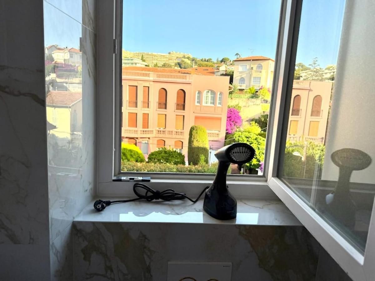 Apartment Bright With Garden Near *