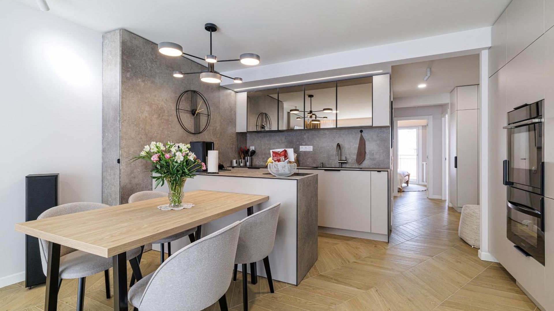 La Vie Riviera Apartment