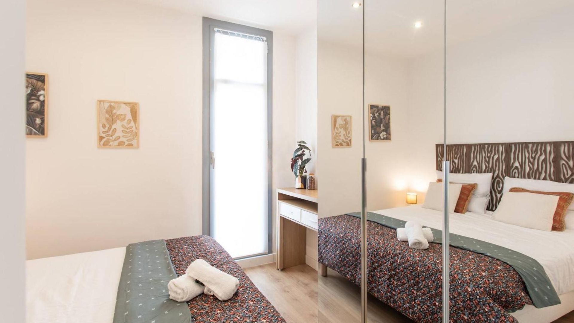 Apartment L23 Staywizus - 1 Bdr Shakespeare 2 Balconies - Clim & Wifi *