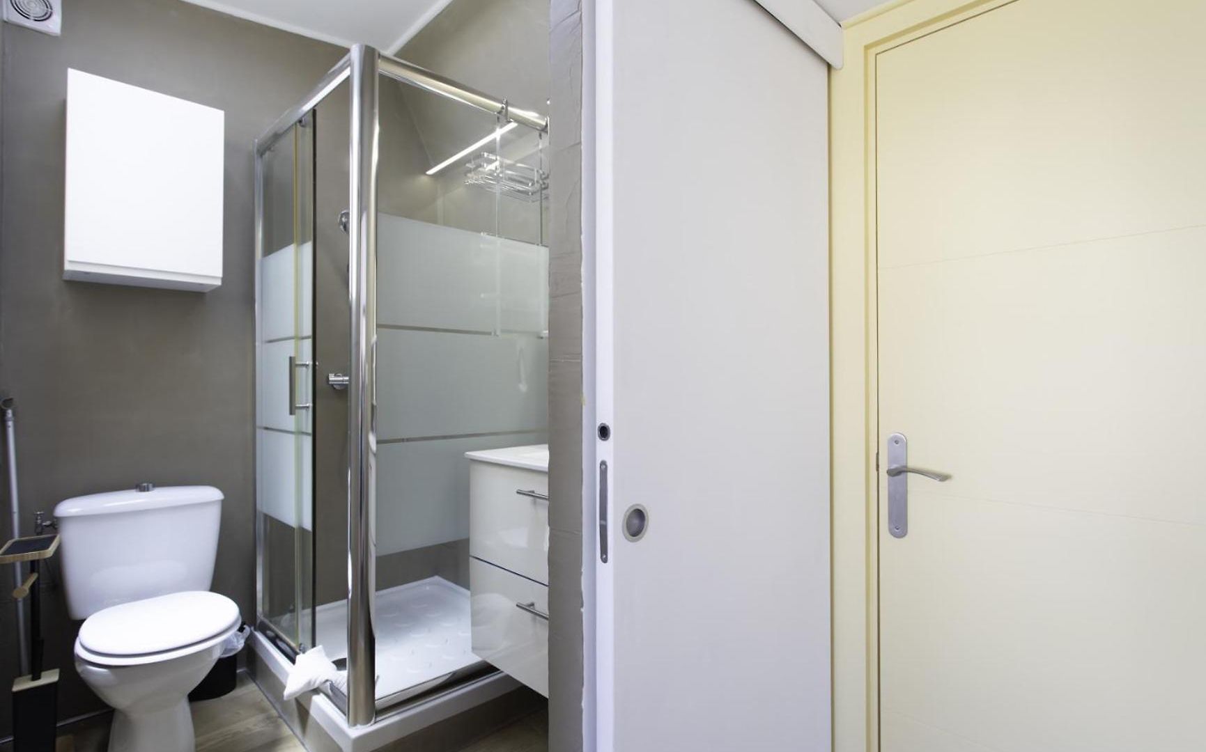 S14 Staywizus - 1 Bdr Promenade Des Sea View - Ac Apartment *