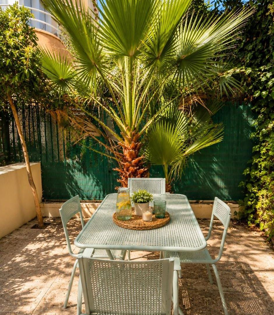 Apartment T4 Moderne Climatise - Parking Prive- Terrasse - - Nice