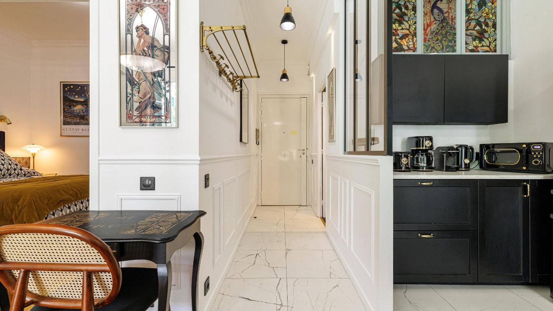Peaceful 1 Bdr & Large Sunny Terrace - Bail Mobilite *