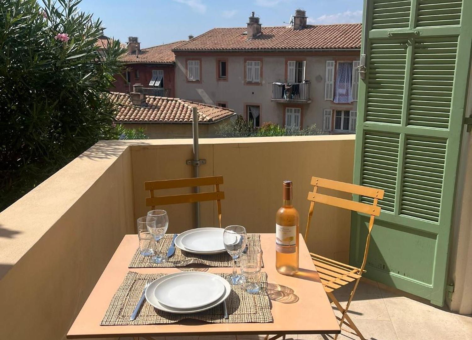 Unique Dans Le Vieux-nice! Avec Jardin Et Terrasse Nice