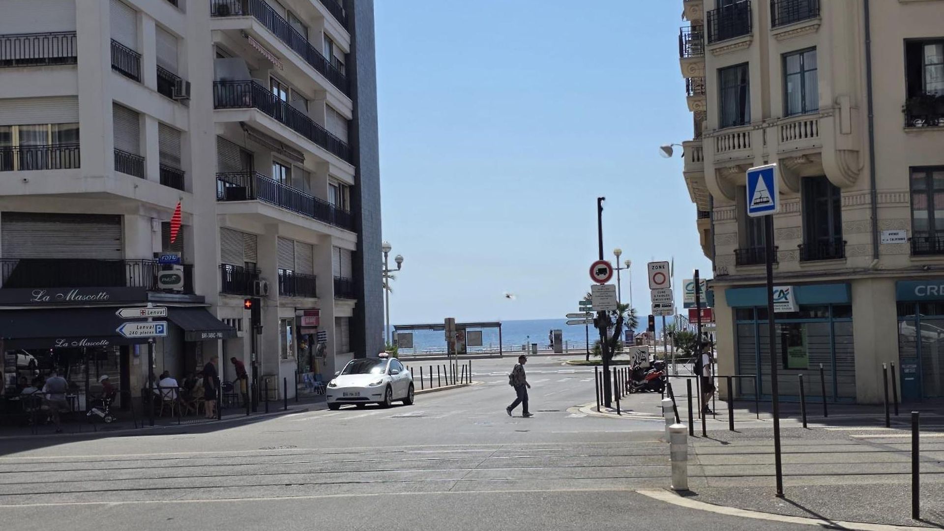 Apartment Bright With Garden Near Nice