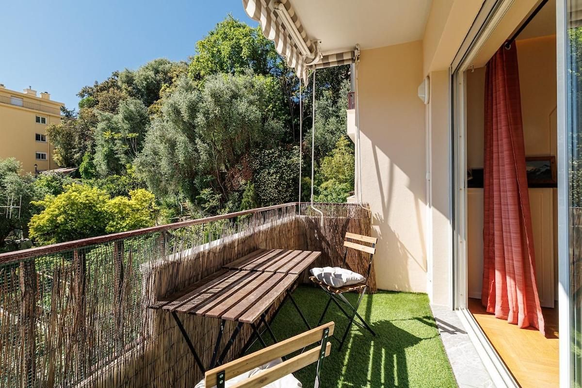 Spacieux T3 Avec Balcon Confort Et Convivialite