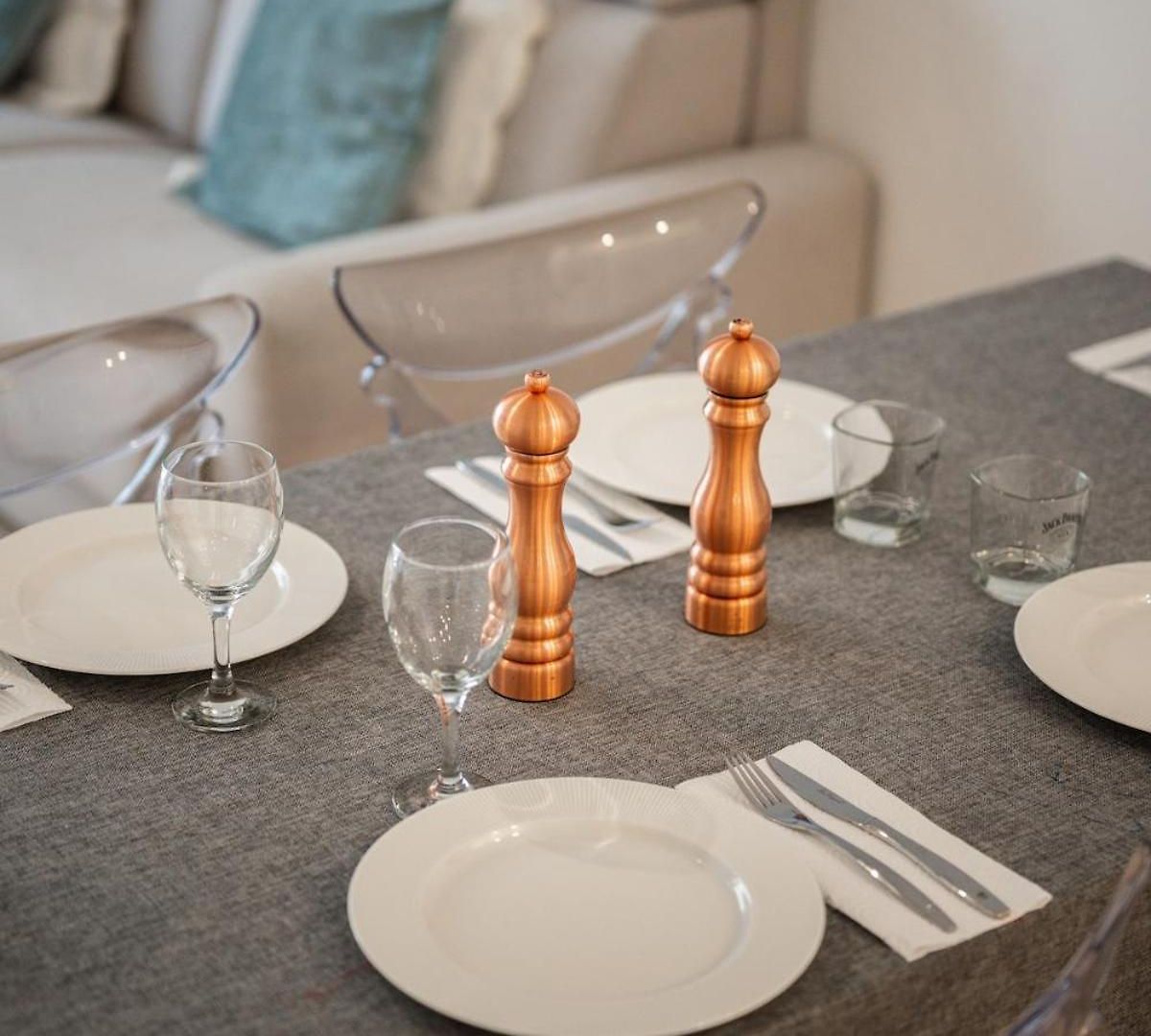 Apartment 110 M2 Family, 3 Bedrooms Ac And Terrace 8 Min Away *