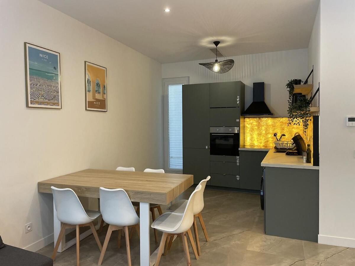 Apartment Joli Appartement Avec Jardin, 2 Chambres, Centre Ville De Nice Nice