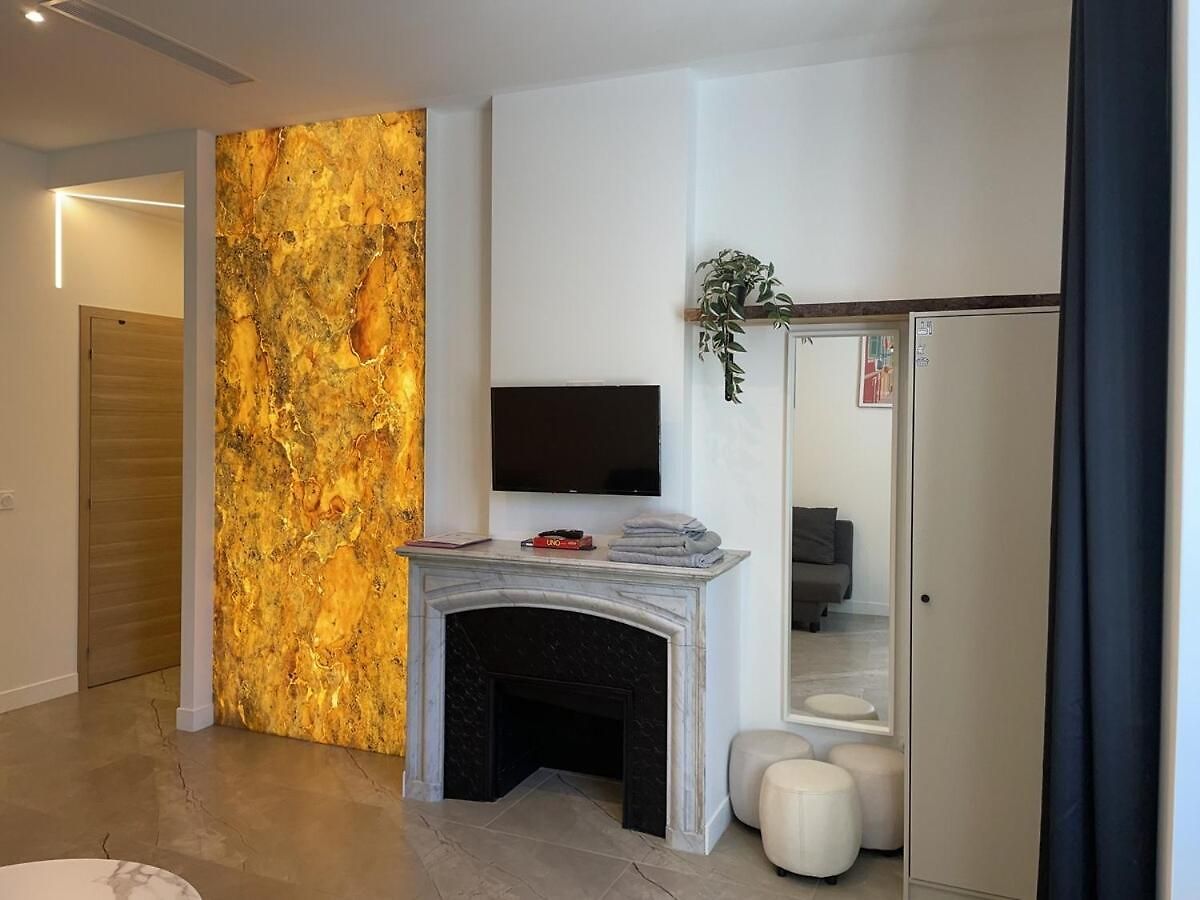 Joli Appartement Avec Jardin, 2 Chambres, Centre Ville De Nice * Nice