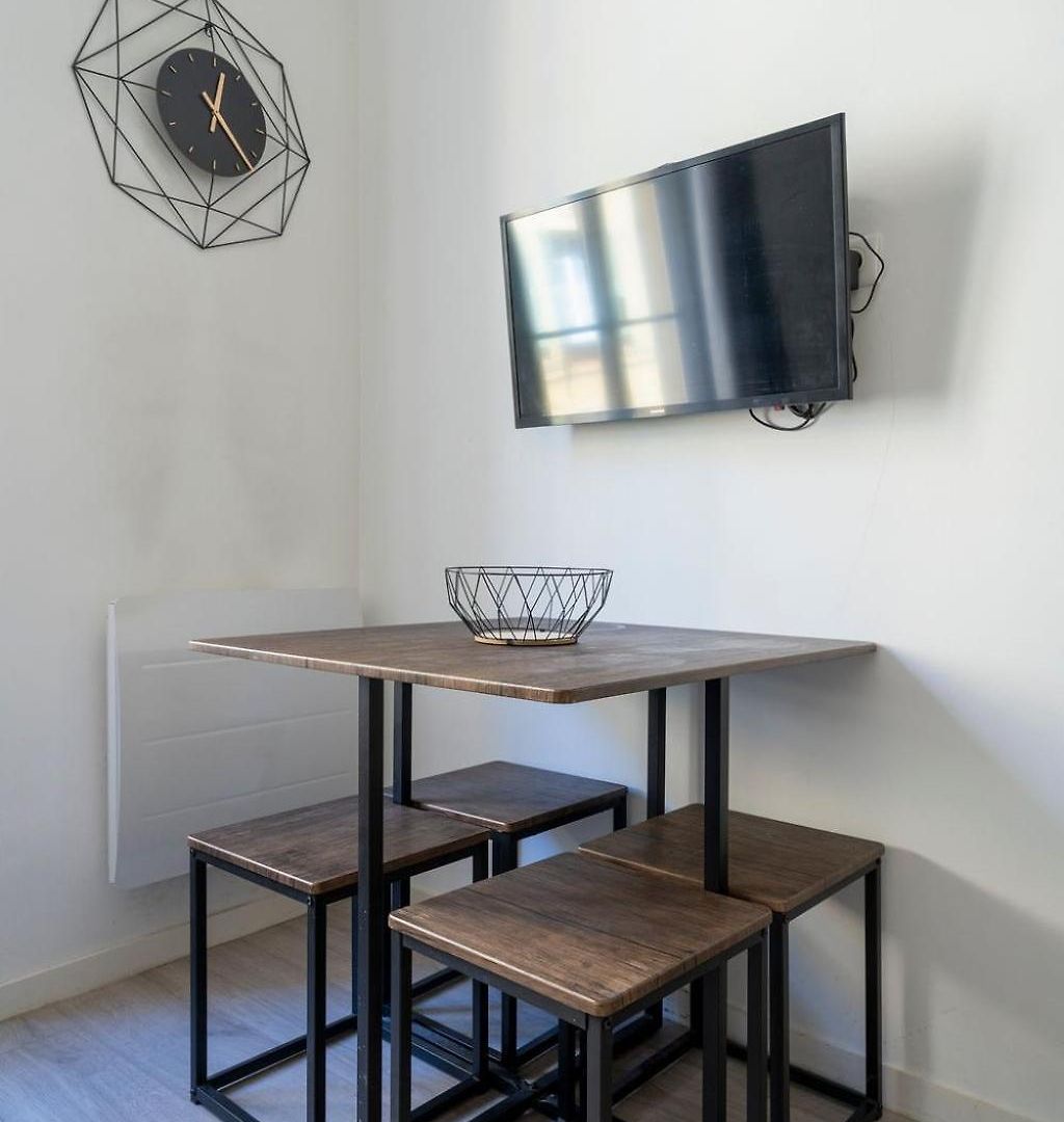 Unique 2 Biens En 1, Clim, Moderne, A 300m Apartment
