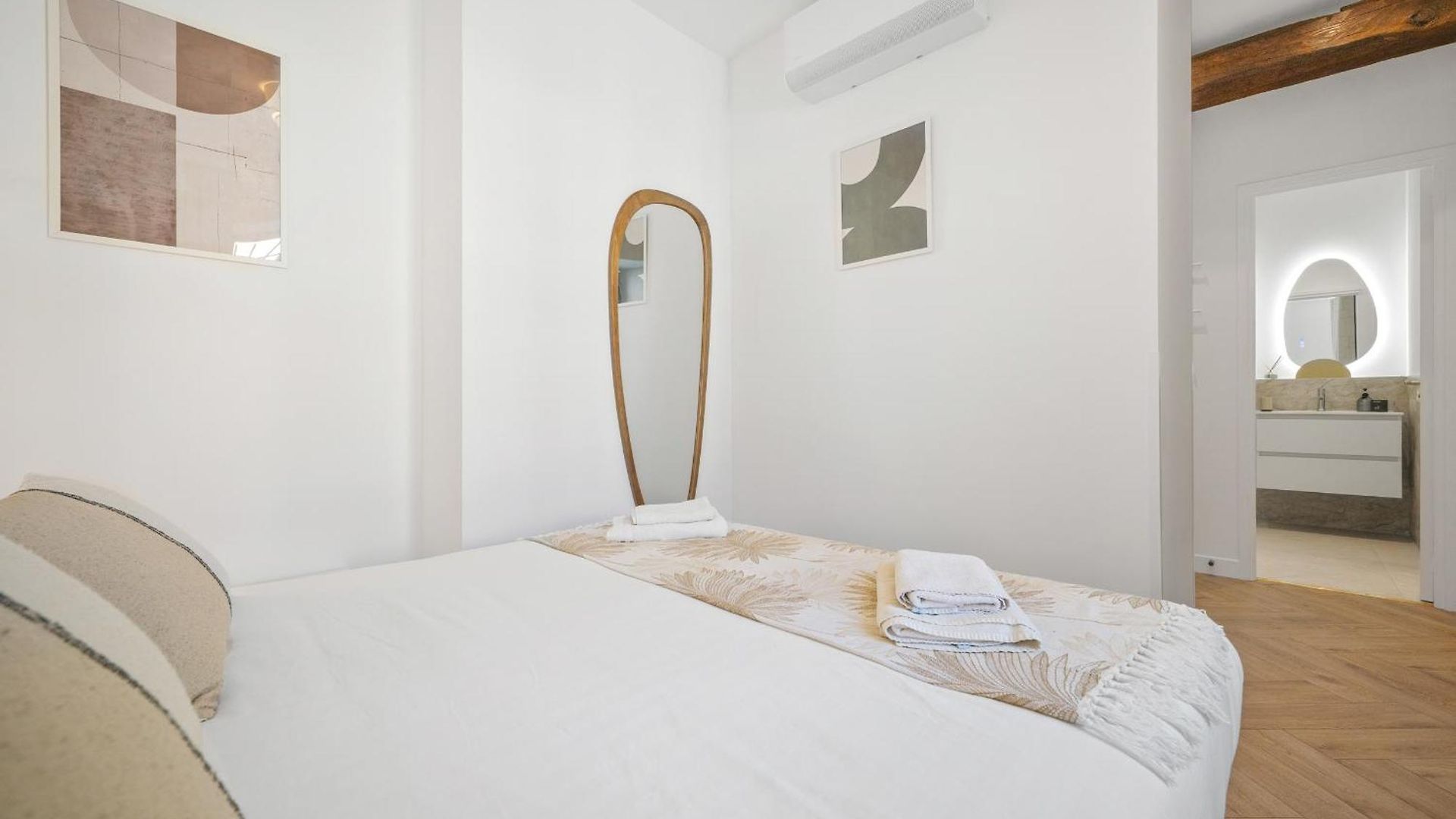 L17 Staywizus - Bosco 3bdr 2 Bath Terrace - Parking & Ac * Nice