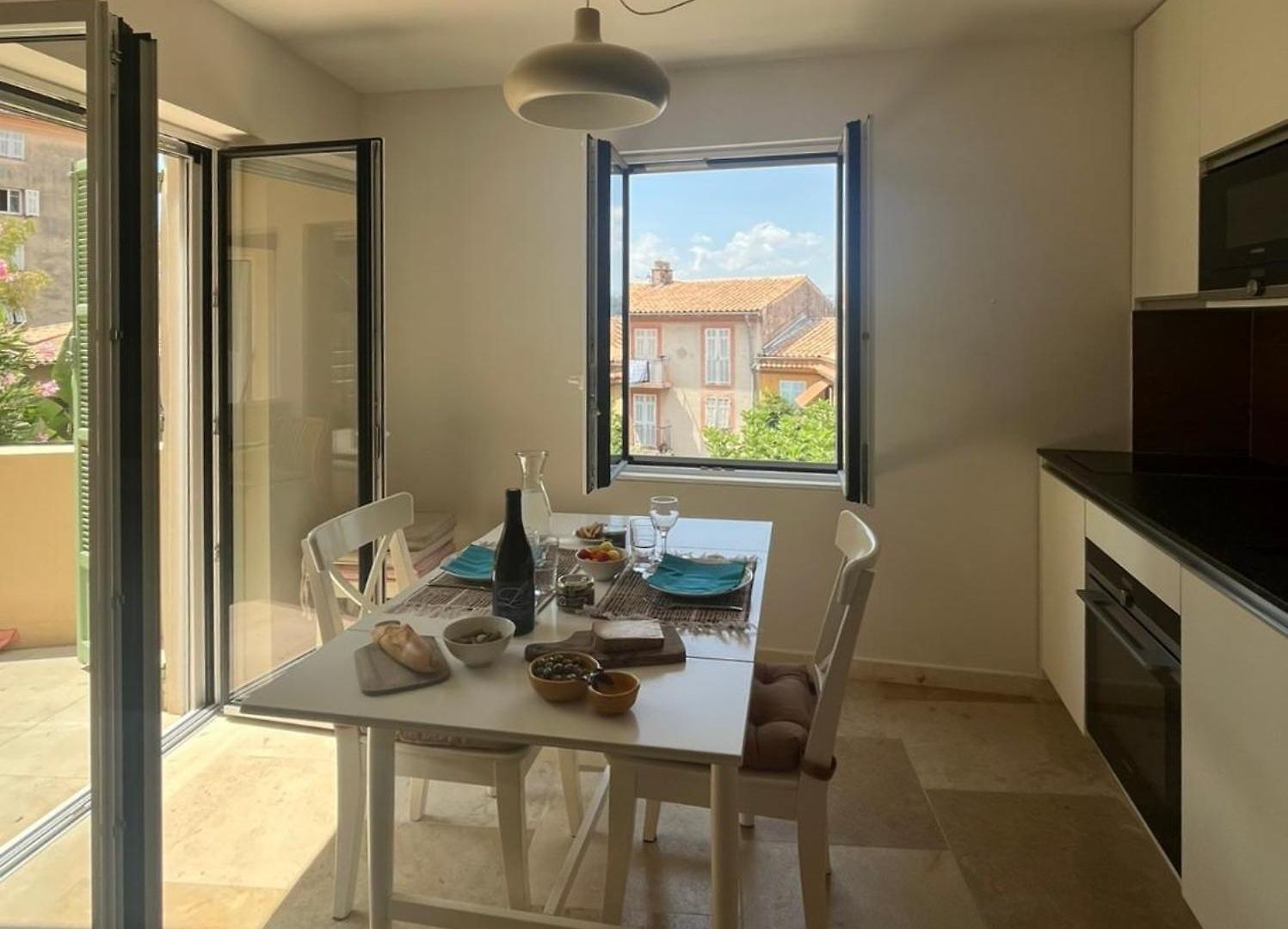 Unique Dans Le Vieux-nice! Avec Jardin Et Terrasse Apartment Nice