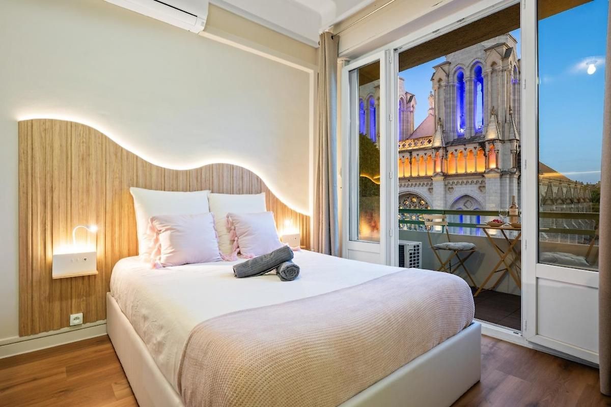 Vue Basilique Exceptionnelle - Cocon Cosy Et Luxe * Nice
