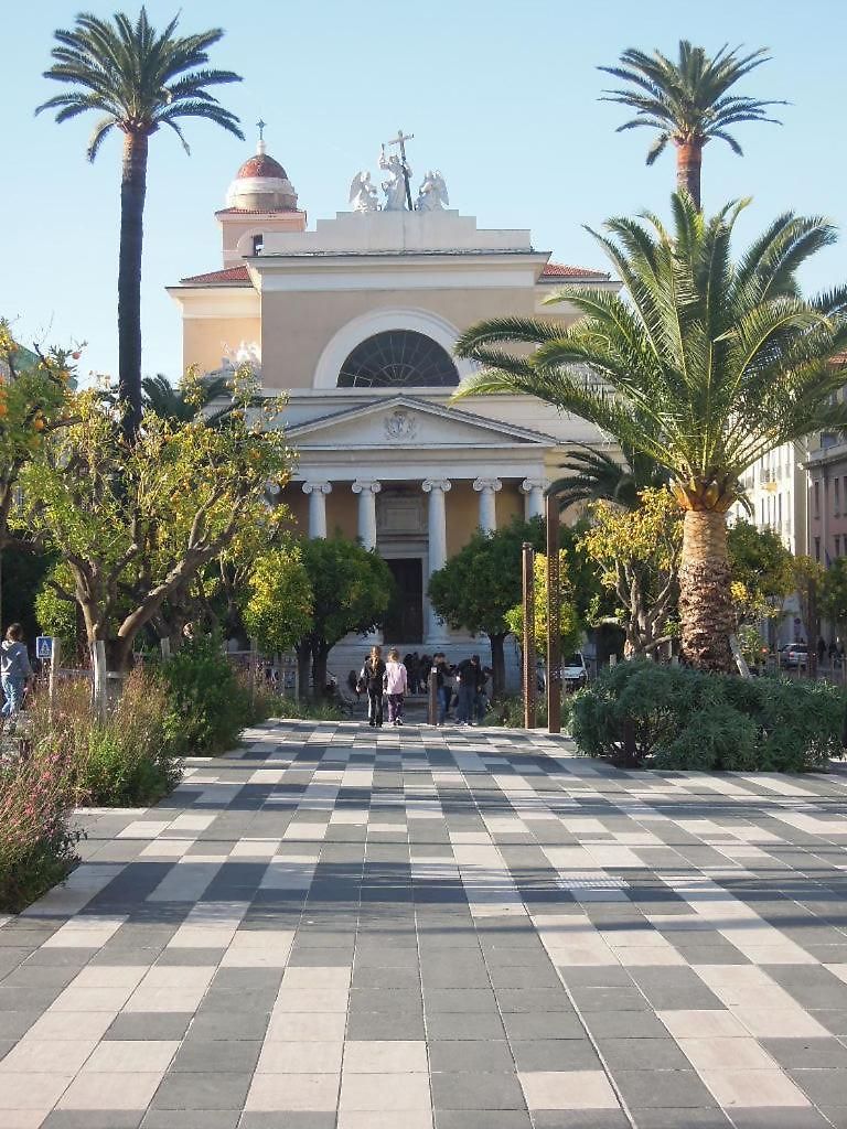 Unique Dans Le Vieux-nice! Avec Jardin Et Terrasse