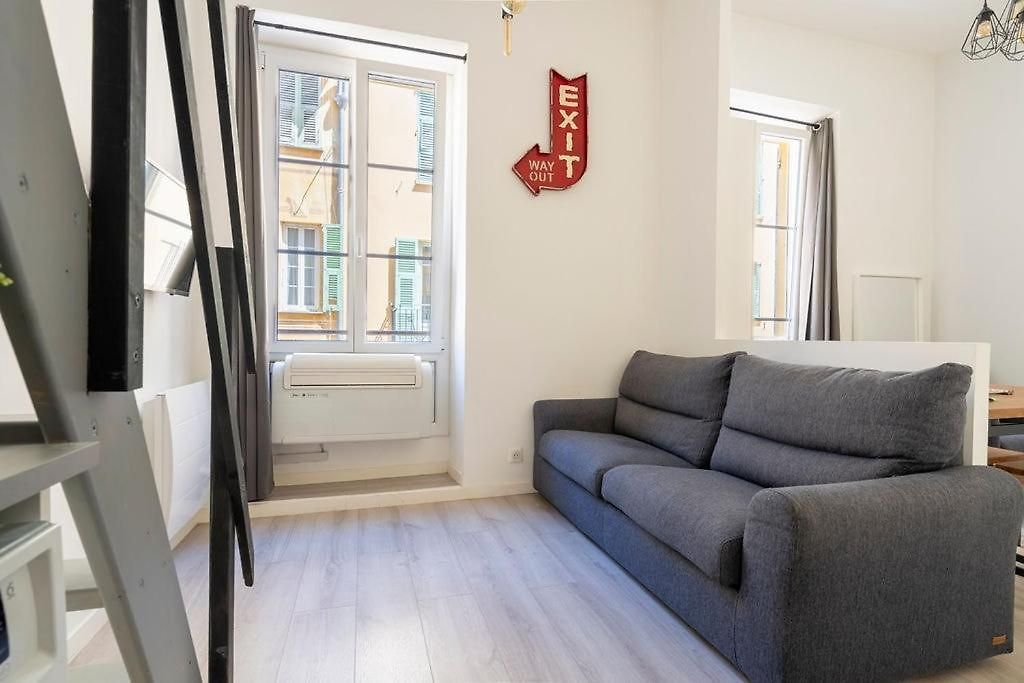 Unique 2 Biens En 1, Clim, Moderne, A 300m Apartment *