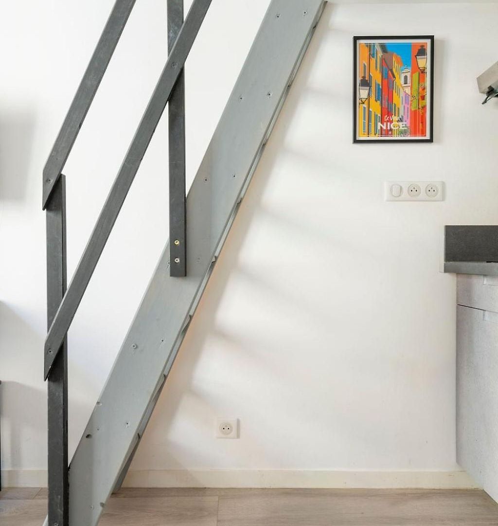 Apartment Unique 2 Biens En 1, Clim, Moderne, A 300m Nice