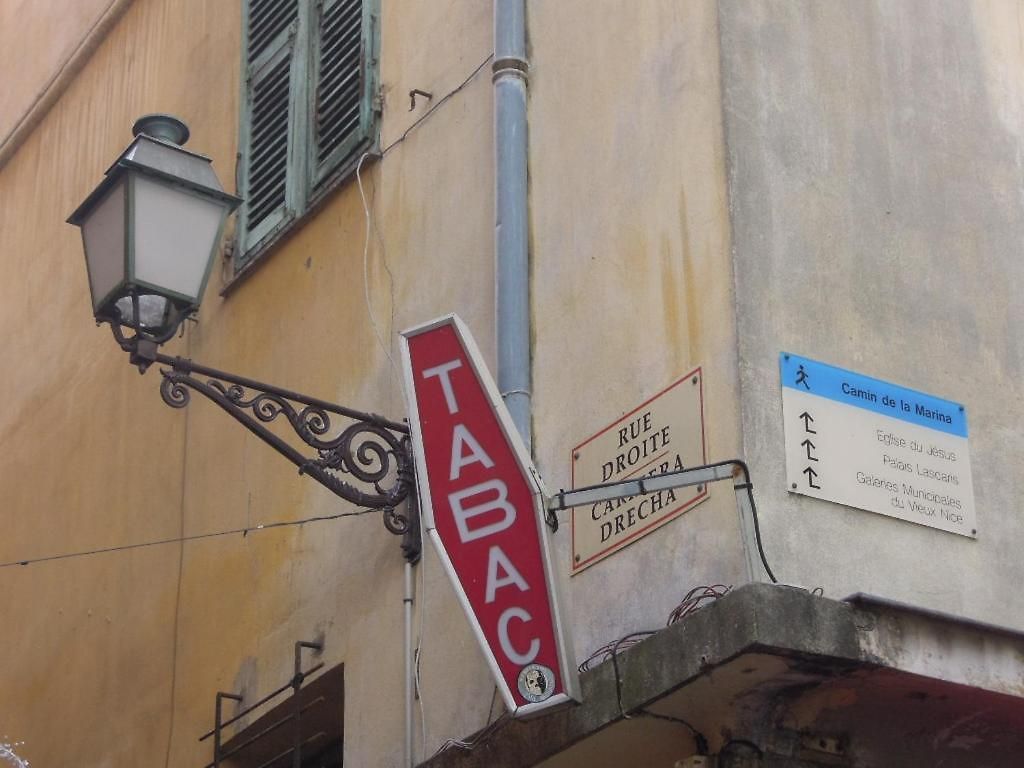 Unique Dans Le Vieux-nice! Avec Jardin Et Terrasse *