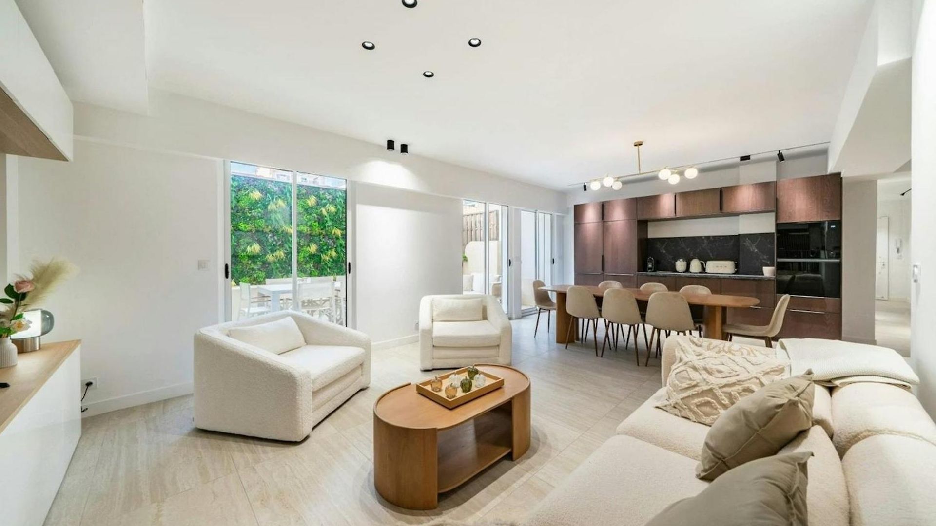 2Rue Villa With Private Pool - Beachfront *