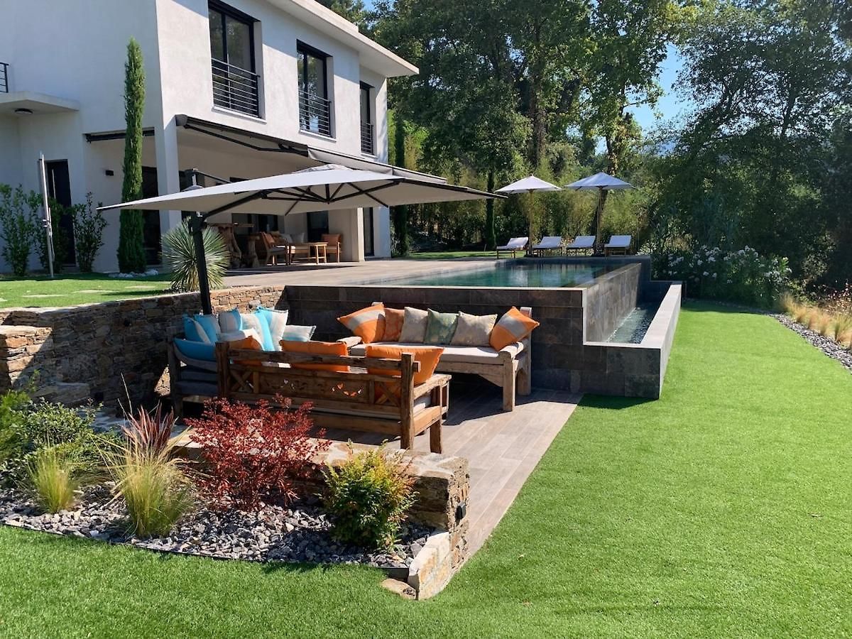 Californian 4 Bedrooms Villa Nice