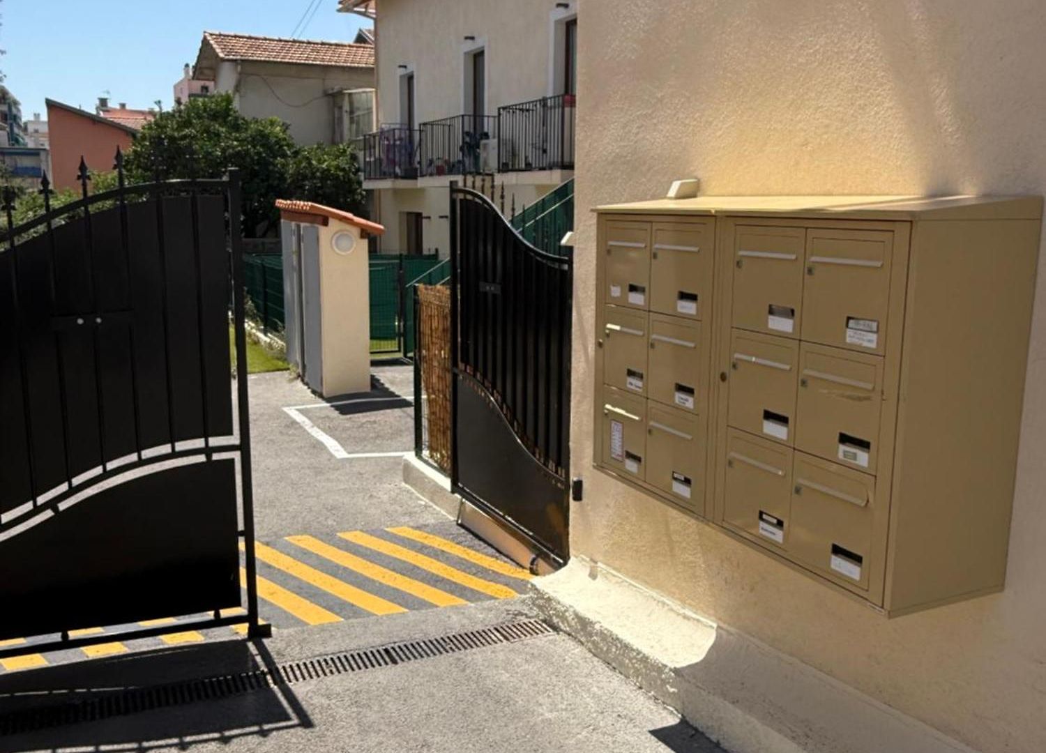 Apartment Climatise-nice Centre *