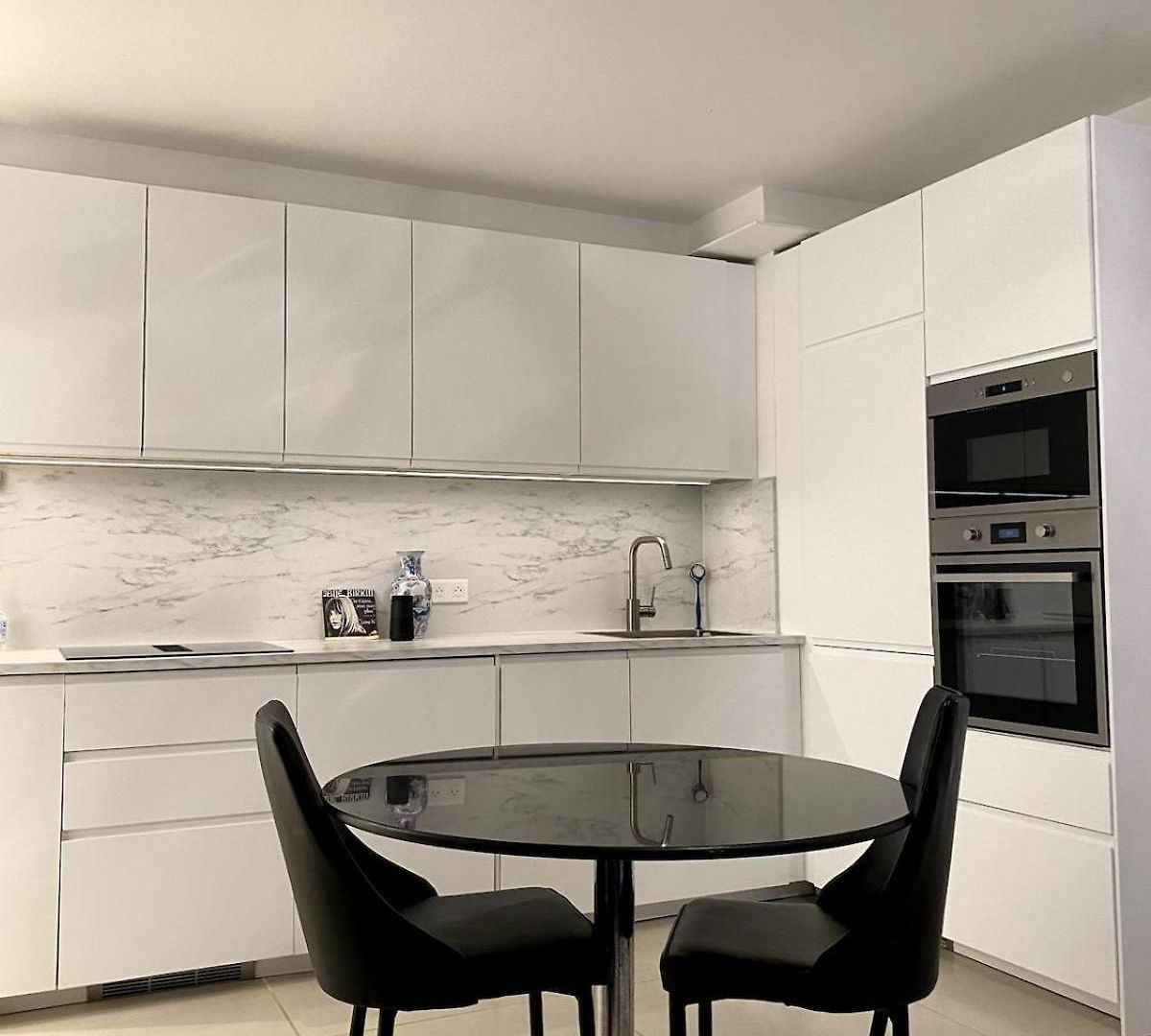 Apartment Chic 1-br With Terrace, Ac & Wi-fi *