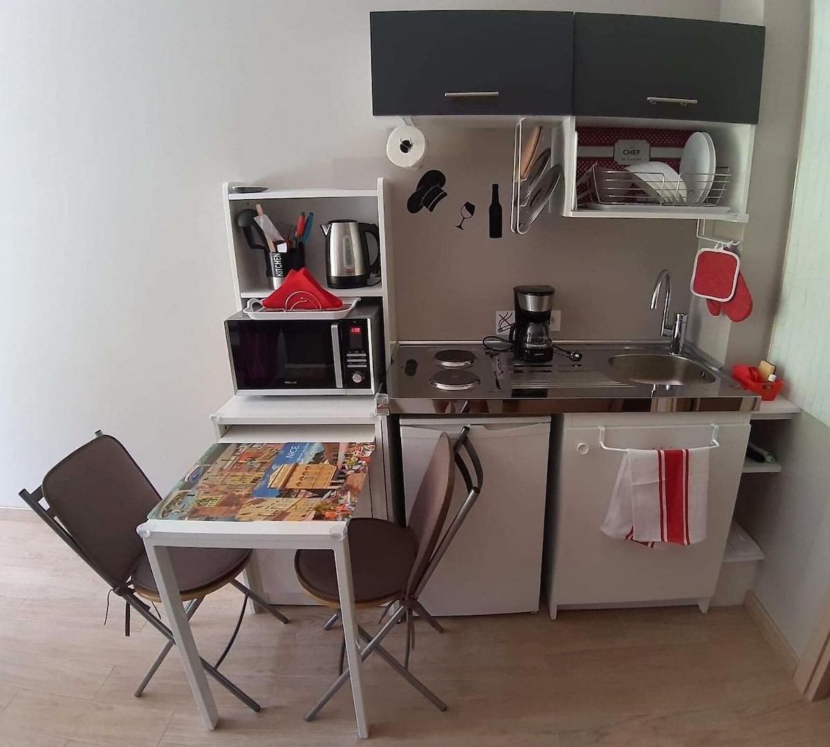 25 Metres Carres Proche De La Apartment