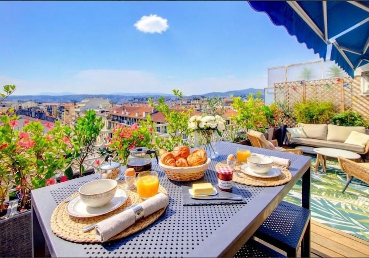 Sun Deck Terrace - Port Of With View And Air Conditioning * Nice