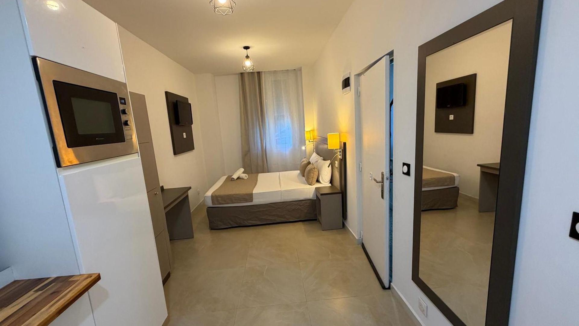 Le Azur Apartment