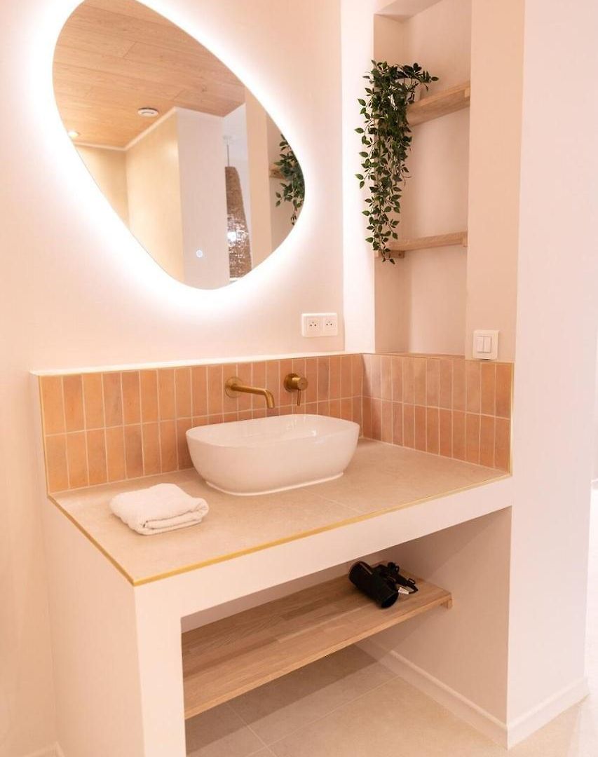Apartment Cocon Inspire Des Pouilles A Deux Pas De La Nice