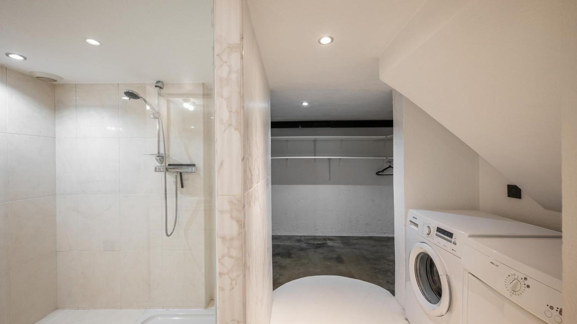 Beautiful Loft In With Terrace - Ac Nice