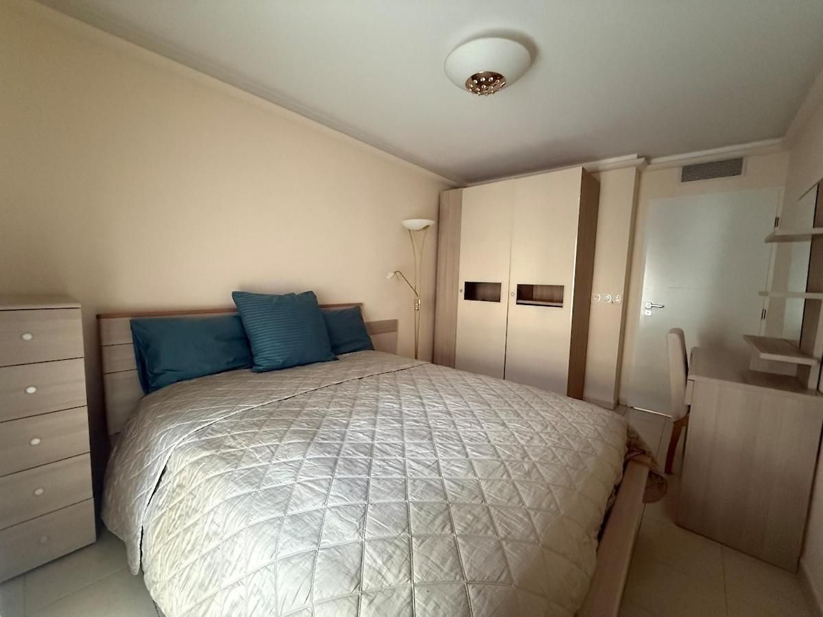 Apartment Centre - 2 Chambres, Balcons, Parking Prive Nice